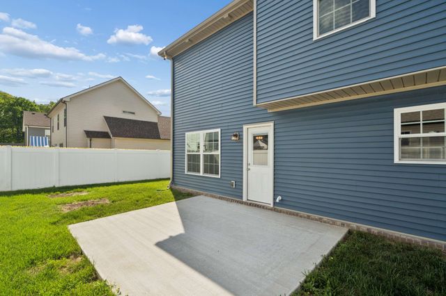 230 Timber Cir, Manchester, TN 37355