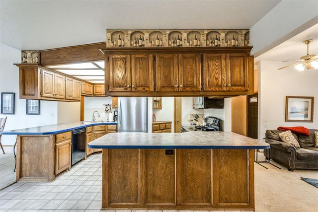 6200 Westpark Drive, Oklahoma City, OK 73142