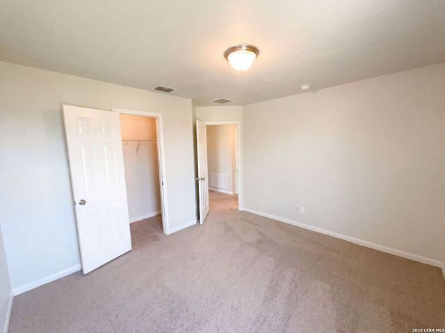 10247 Villa Del Lago, San Antonio, TX 78245