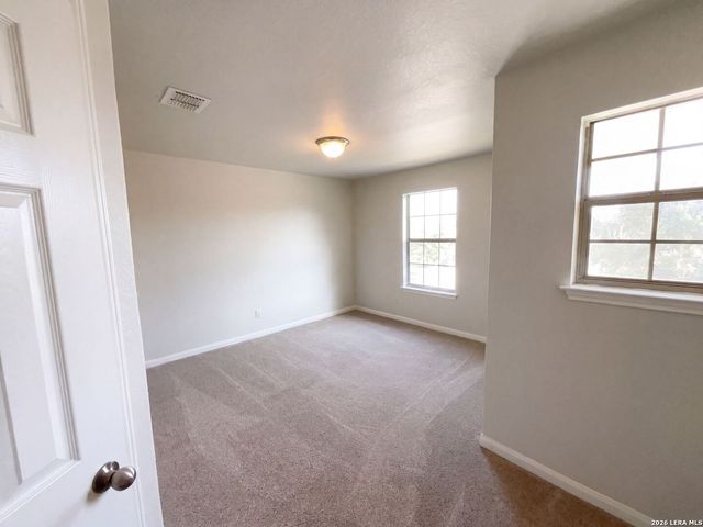 10247 Villa Del Lago, San Antonio, TX 78245