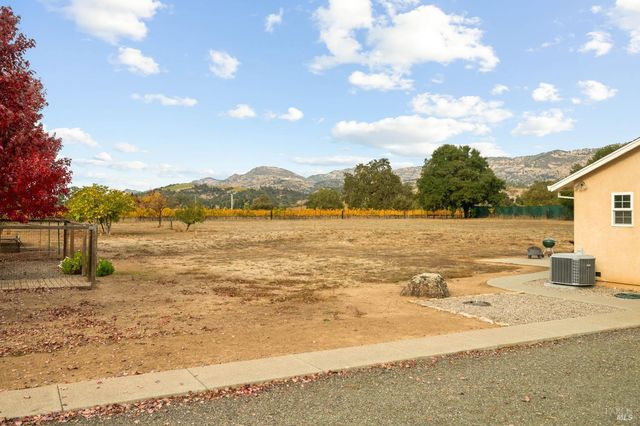 4171 Silverado Trl, Napa, CA 94558