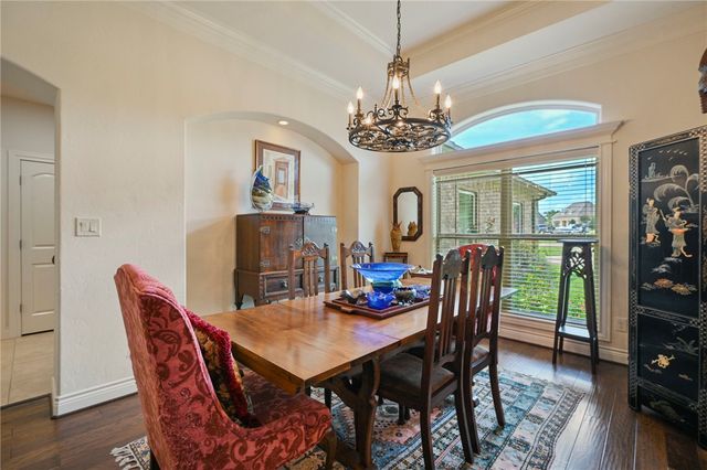 4698 River Valley Drive, Bryan, TX 77808