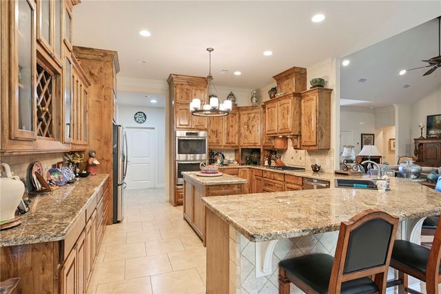 4698 River Valley Drive, Bryan, TX 77808