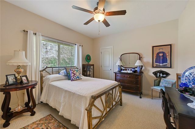 4698 River Valley Drive, Bryan, TX 77808