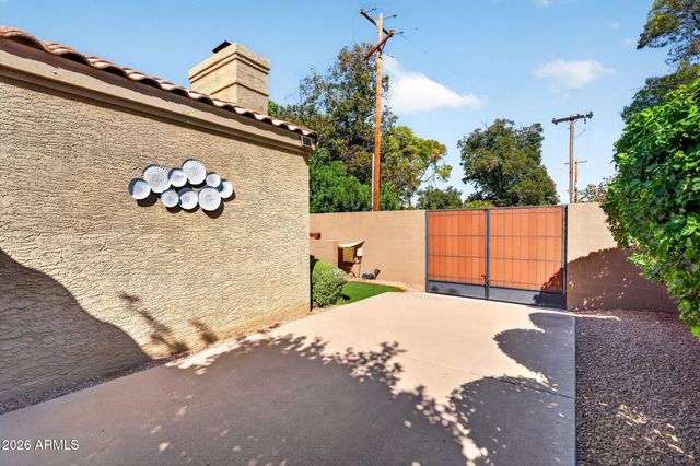 4747 N 84TH Way, Scottsdale, AZ 85251