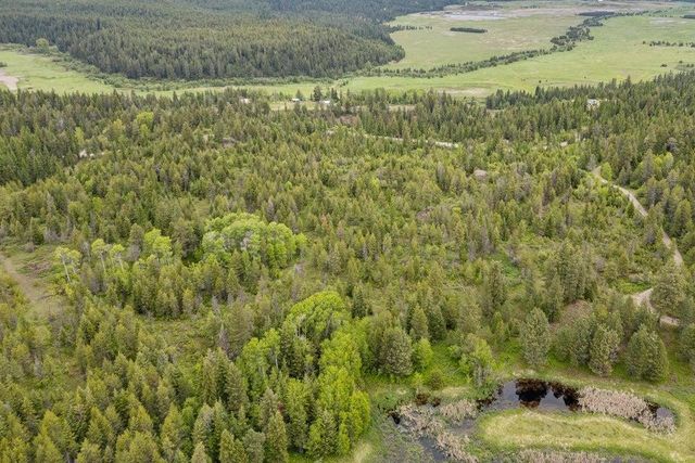 000 Hesseltine Lot 4 Rd, Valley, WA 99181