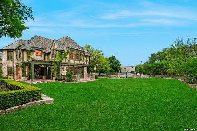 604 E Olmos, Olmos Park, TX 78212