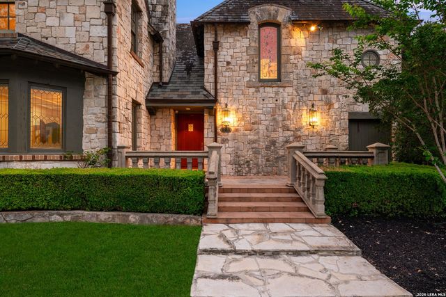 604 E Olmos, Olmos Park, TX 78212