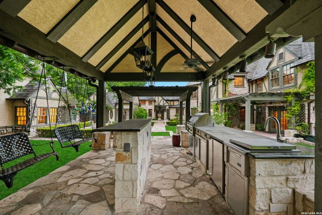 604 E Olmos, Olmos Park, TX 78212