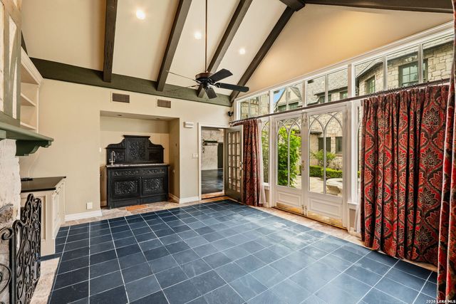 604 E Olmos, Olmos Park, TX 78212