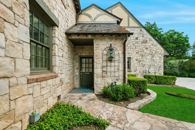 604 E Olmos, Olmos Park, TX 78212