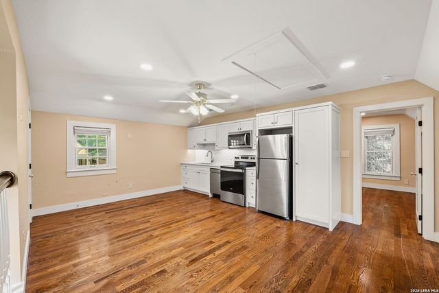 604 E Olmos, Olmos Park, TX 78212