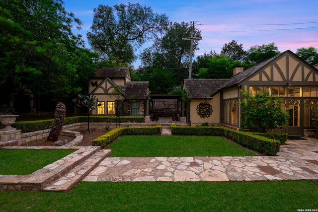 604 E Olmos, Olmos Park, TX 78212