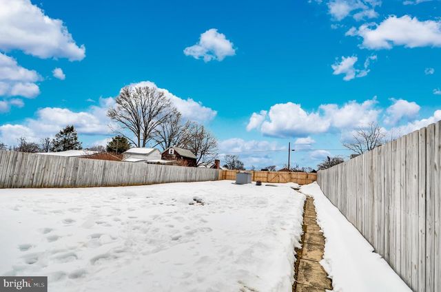 309 S FRANKLIN ST, Fleetwood, PA 19522