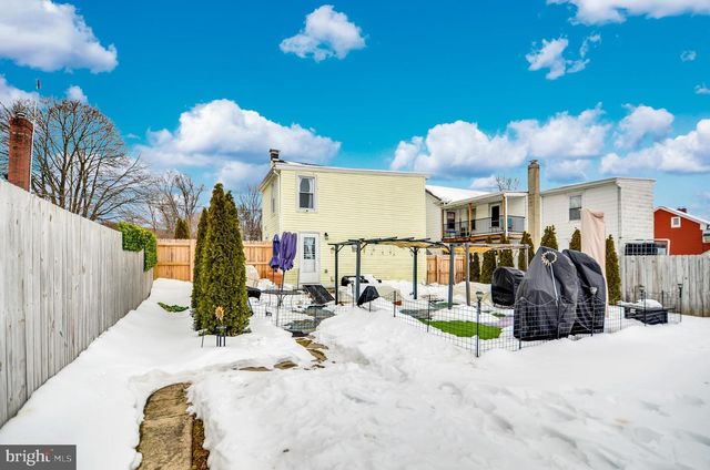 309 S FRANKLIN ST, Fleetwood, PA 19522