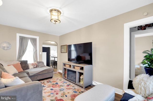 309 S FRANKLIN ST, Fleetwood, PA 19522