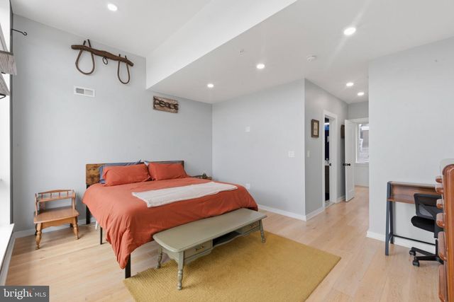 1543 N ORKNEY ST, Philadelphia, PA 19122