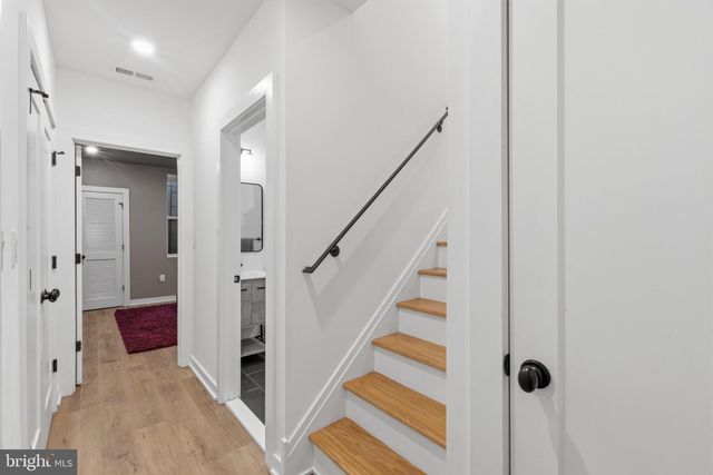 1543 N ORKNEY ST, Philadelphia, PA 19122