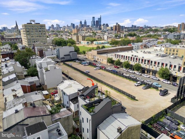1543 N ORKNEY ST, Philadelphia, PA 19122