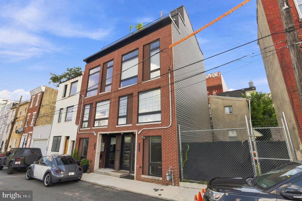 1543 N ORKNEY ST, PHILADELPHIA, PA 19122 — photo 2