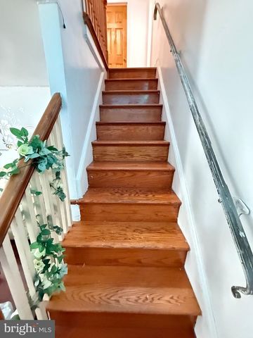 214 PINE RD, Wallingford, PA 19086