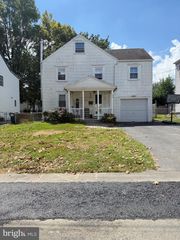 214 PINE RD, Wallingford, PA 19086