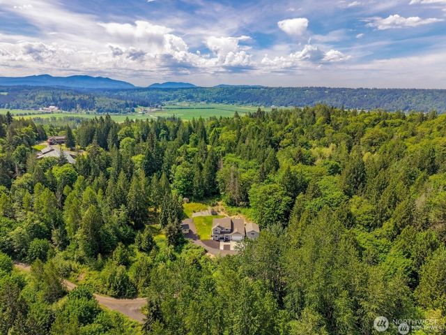 28910 NE 112th Way, Duvall, WA 98019