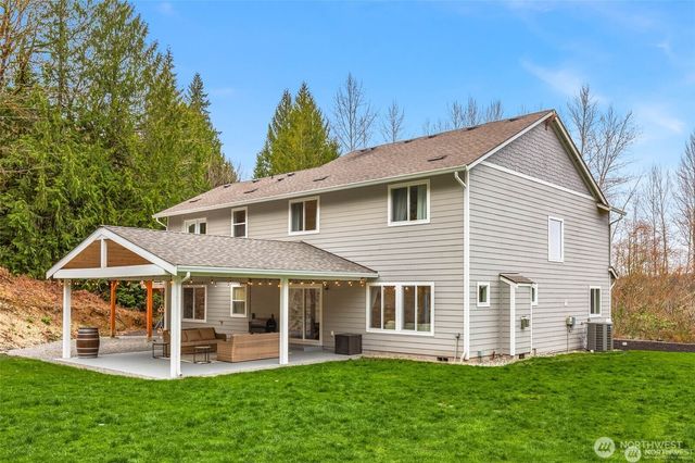 28910 NE 112th Way, Duvall, WA 98019