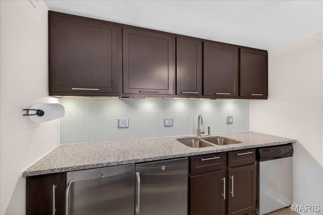1523 S 10th Street 215, St Louis, MO 63104