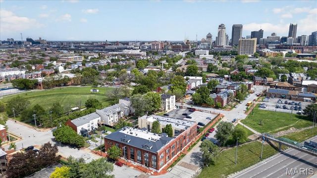 1523 S 10th Street 215, St Louis, MO 63104