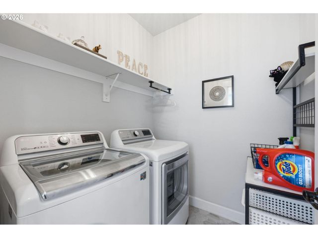 6837 Se PROVENCE St, Hillsboro, OR 97123