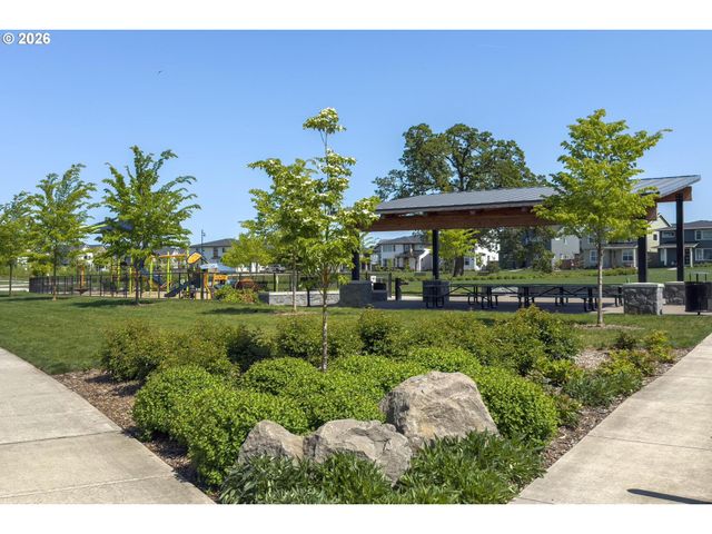 6837 Se PROVENCE St, Hillsboro, OR 97123