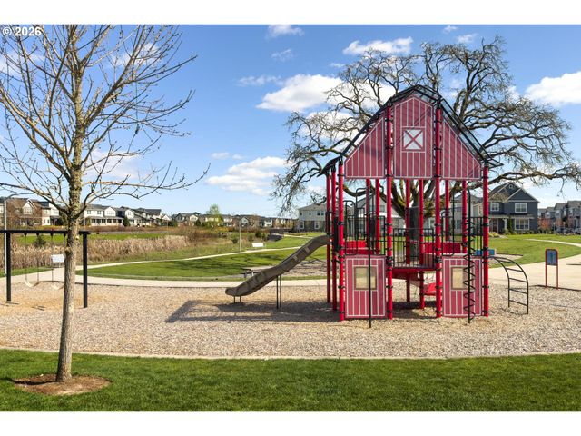 6837 Se PROVENCE St, Hillsboro, OR 97123