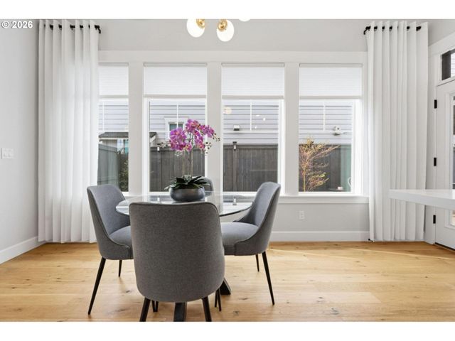 6837 Se PROVENCE St, Hillsboro, OR 97123