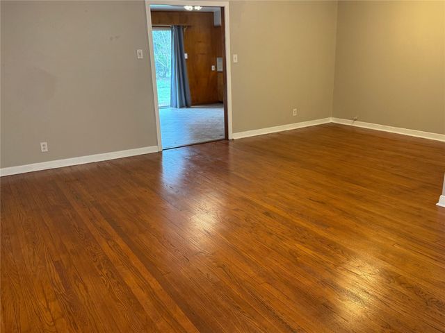 6421 Neff Street, Houston, TX 77074