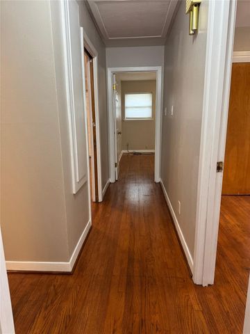 6421 Neff Street, Houston, TX 77074