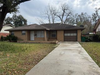 6421 Neff Street, Houston, TX 77074