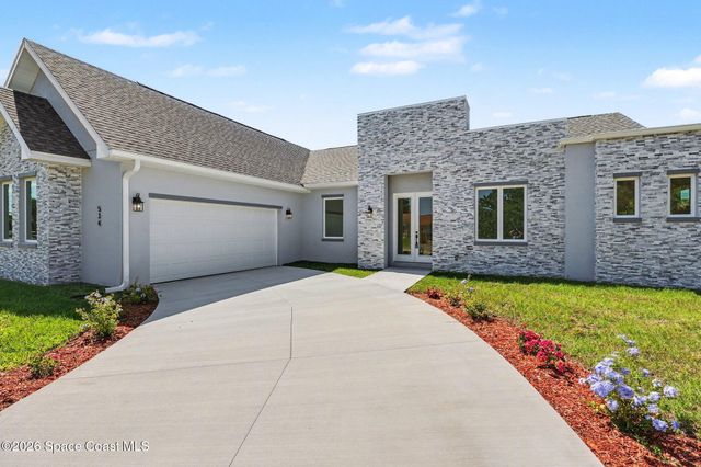 534 Mimosa Street SW, Palm Bay, FL 32908