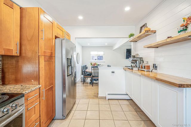 244 Baylawn Avenue, Copiague, NY 11726