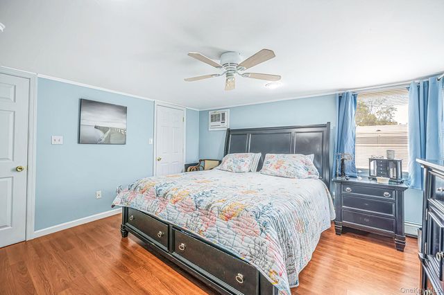 244 Baylawn Avenue, Copiague, NY 11726