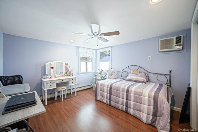 244 Baylawn Avenue, Copiague, NY 11726