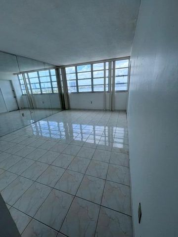 2841 NE 163rd Street 901, North Miami Beach, FL 33160