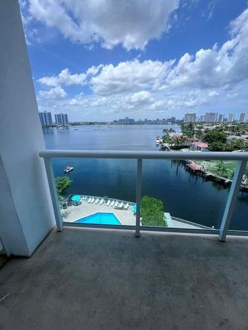 2841 NE 163rd Street 901, North Miami Beach, FL 33160