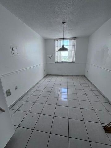 2841 NE 163rd Street 901, North Miami Beach, FL 33160