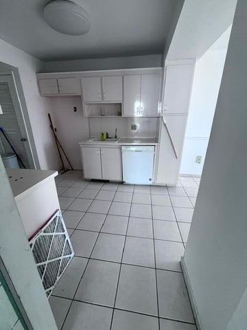 2841 NE 163rd Street 901, North Miami Beach, FL 33160
