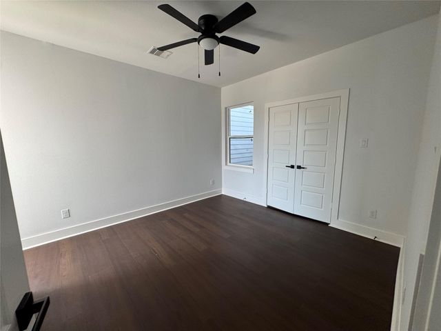 8127 Saint Louis Street, Houston, TX 77028