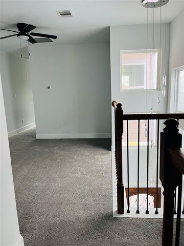 8127 Saint Louis Street, Houston, TX 77028
