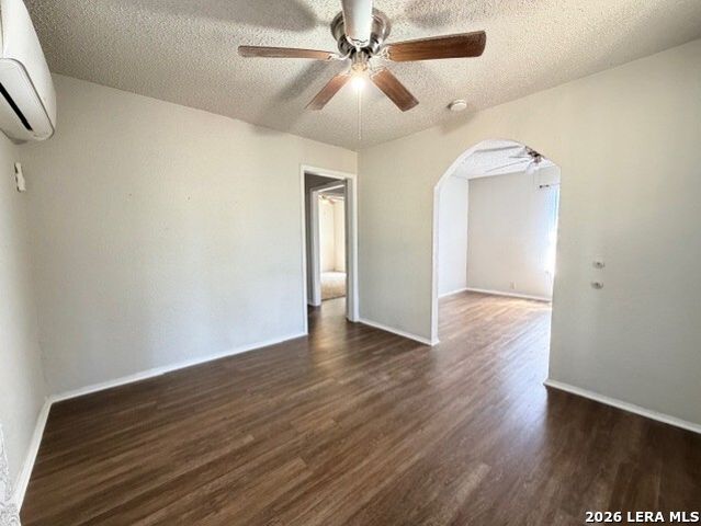 321 Huntington, San Antonio, TX 78207