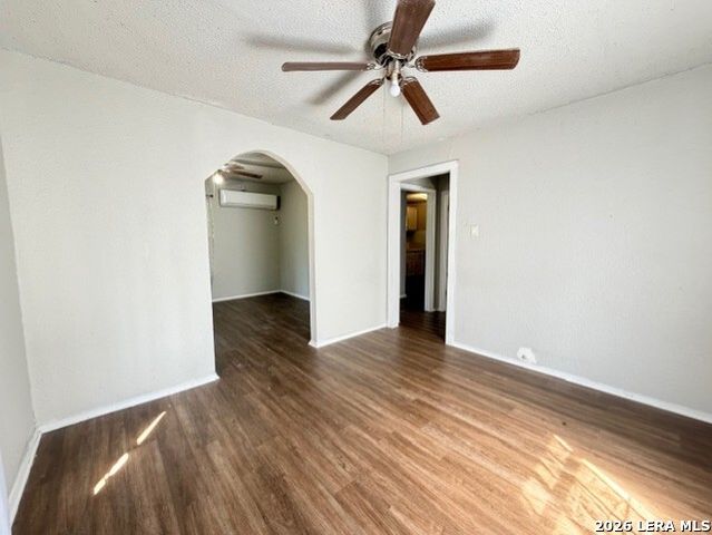 321 Huntington, San Antonio, TX 78207