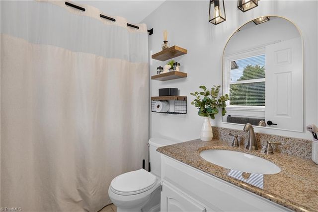 2305 Kingwood Court, High Point, NC 27265